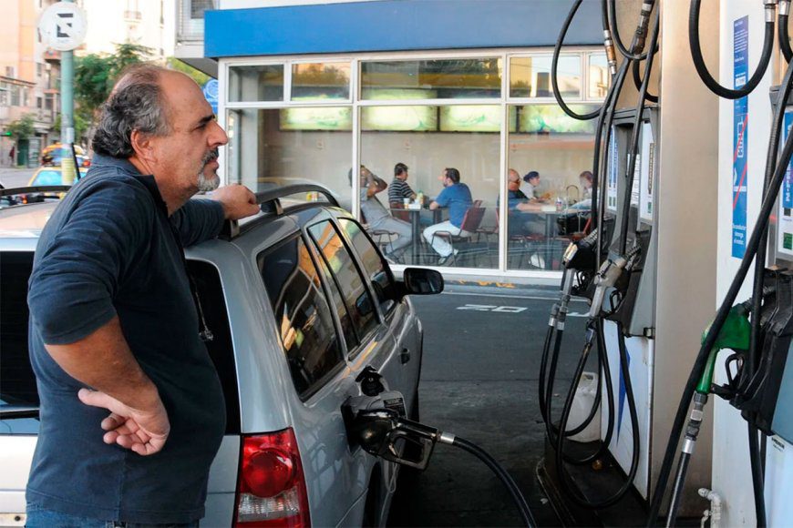 Se viene una nueva suba en los precios de las naftas: cuándo y de cuánto será
