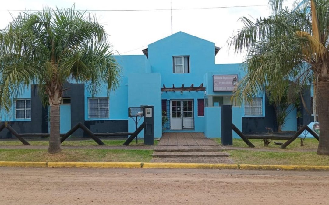 Federación: Joven fue amenazado con un arma blanca y le robaron su celular