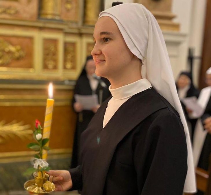 Ana Ceroleni, oriunda de Villa del Rosario, ingresó a una Congregación bonaerense