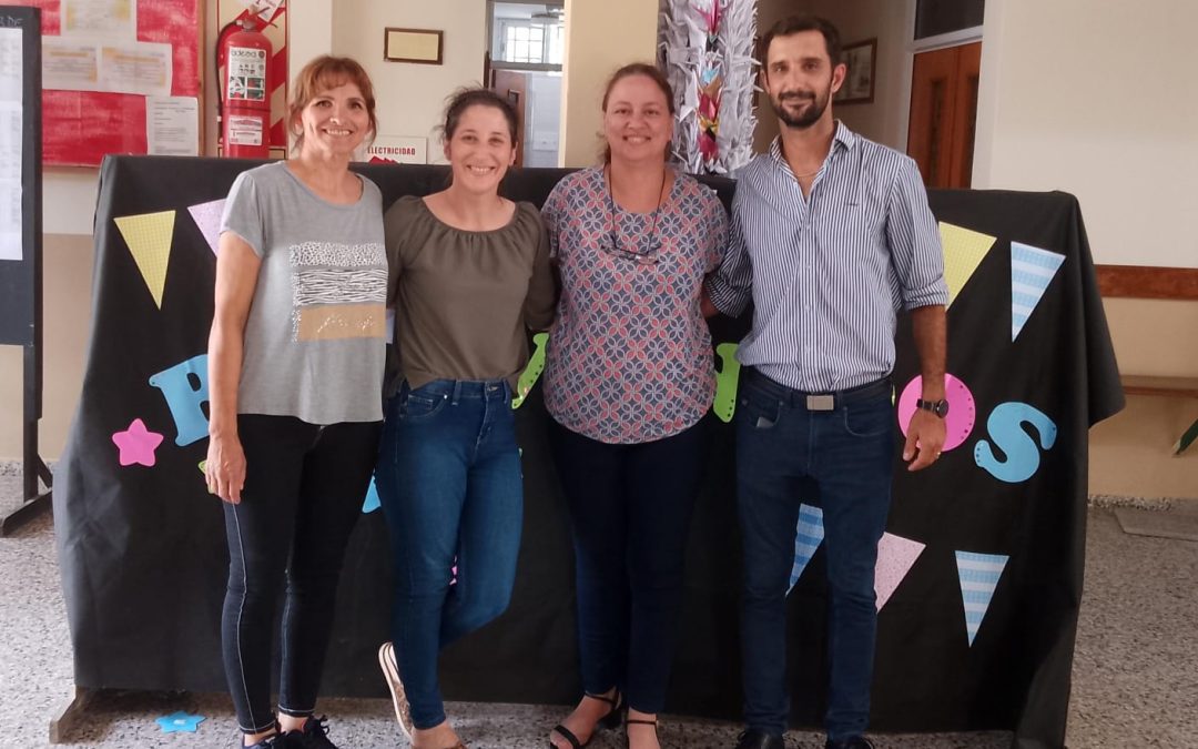 El Gobierno local entregó aporte a otras institución educativa