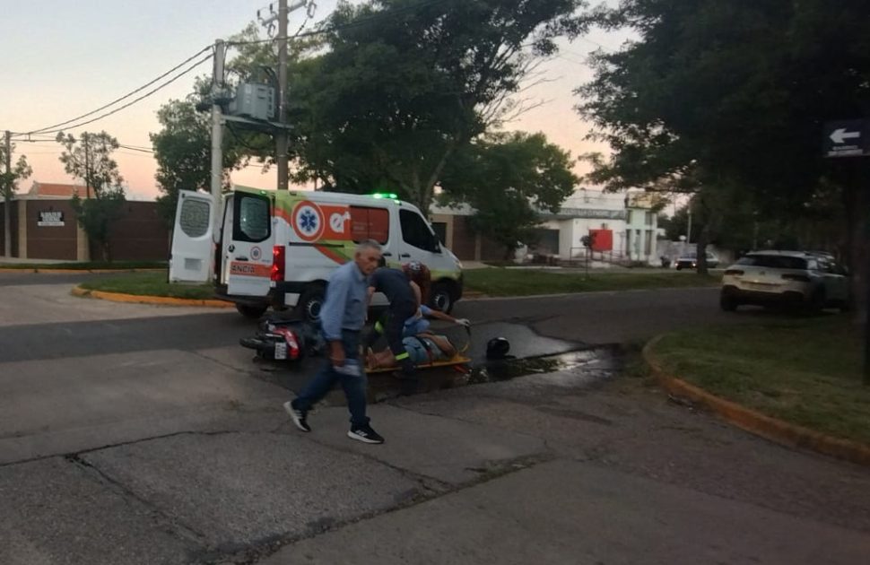 Una motociclista fue hospitalizada tras nuevo choque en Chajarí