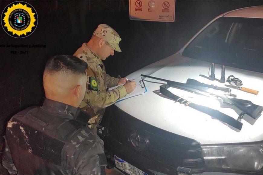 Cazadores cazados: La policía los sorprendió con armas con mira telescópica en una reserva natural