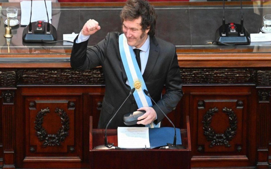 Milei celebró el dato de la inflación: “El trabajo de Caputo es formidable”