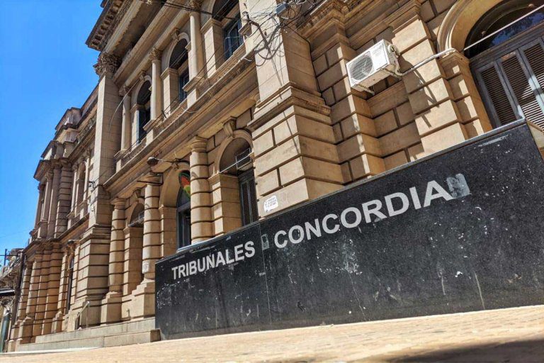 Dos conocidos empresarios se pelearon a golpes de puño y uno de ellos terminó detenido en Concordia: Tienen antecedentes