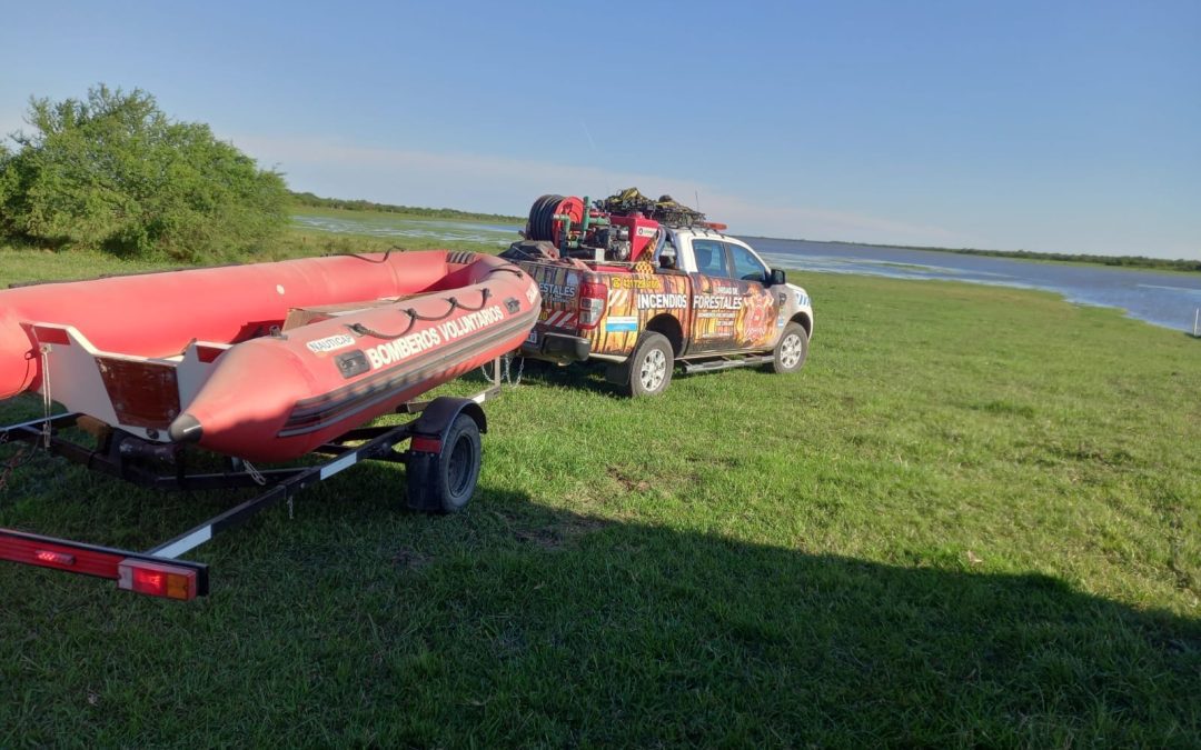Buscan a un joven que desapareció en una represa en cercanías de Los Conquistadores