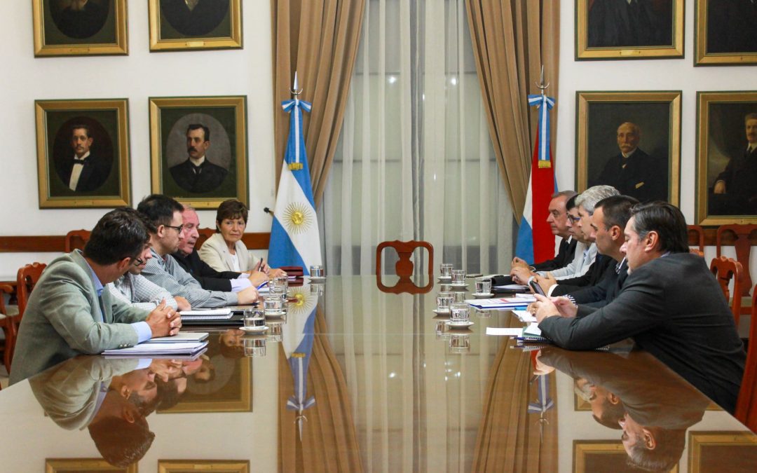 Entre Ríos analiza junto a autoridades de Salto Grande mayores beneficios para la provincia
