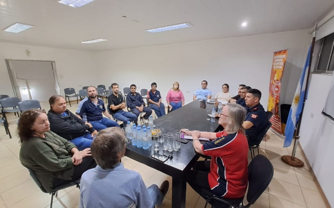 Bomberos voluntarios de Villa del Rosario y Chajarí se reunieron con intendentes por «falta de ingresos»