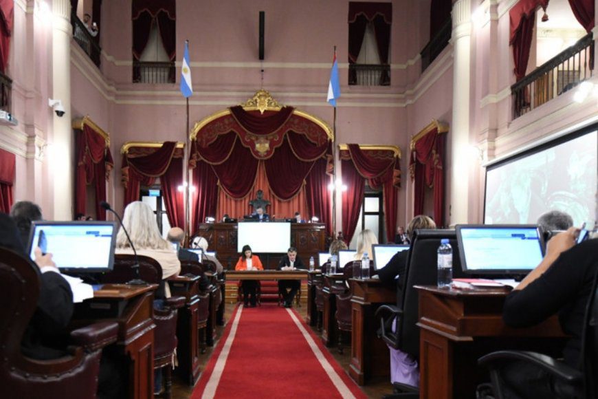 Diputados dio media sanción a la eliminación de las pensiones vitalicias para ex gobernadores y ex vicegobernadores de Entre Ríos