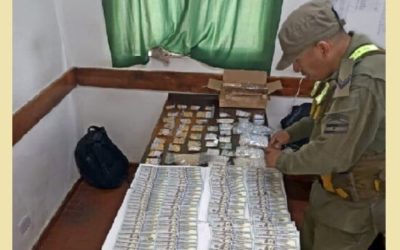 Ruta 14: Un colectivo fue detenido con más de 6 kilos de joyas y miles de dólares en inmediaciones del peaje “Piedritas”