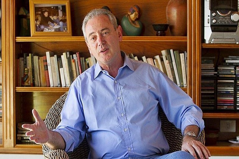 Benedetti apoyará la Ley Base aunque «me cuesta mucho acompañar la privatización de algunas empresas»