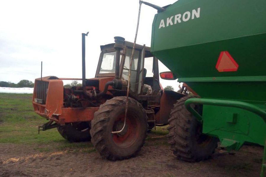 Accidente laboral: joven sufrió heridas tras ser atropellado por un tractor