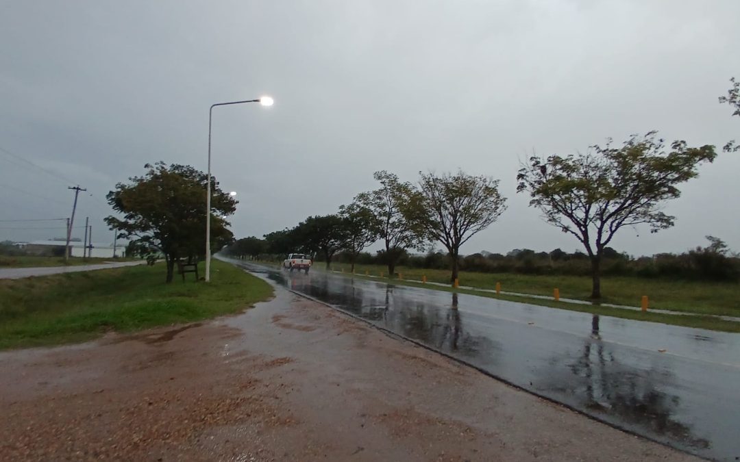 Se vienen siete días de abundantes lluvias y un fin de semana largo pasado por agua