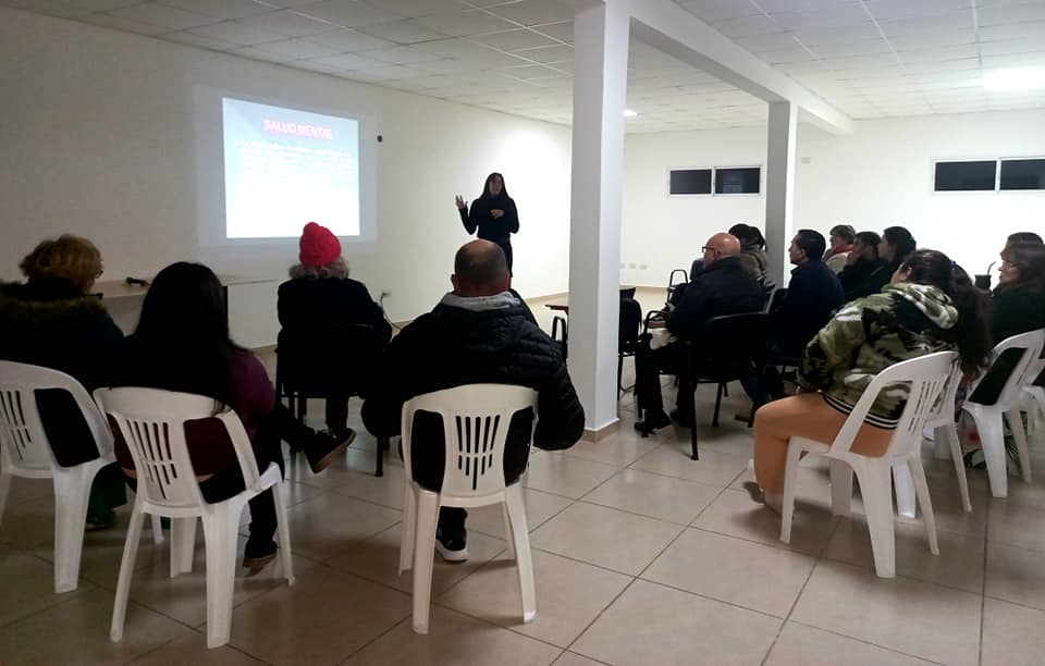 Se realizó la charla sobre Salud Mental y Adicciones en Villa del Rosario