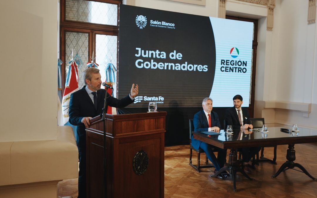 Los gobernadores de la Región Centro delinean un reclamo conjunto por la deuda que tiene Anses con las provincias