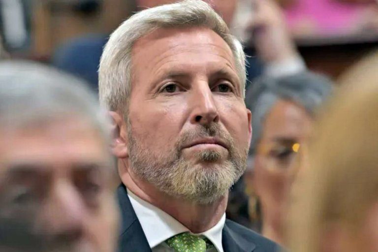 Frigerio remarcó que «dimos vuelta la página» con la aprobación de la Ley Bases