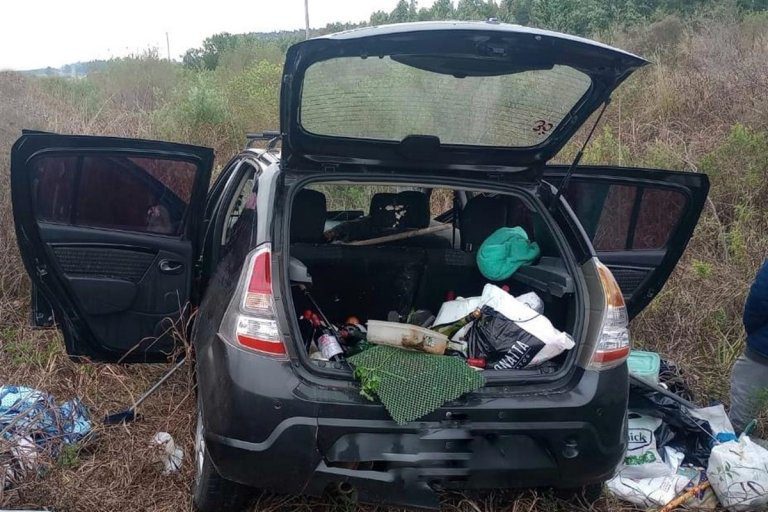Adultos mayores protagonizaron un vuelco con su automóvil en la autovía 14