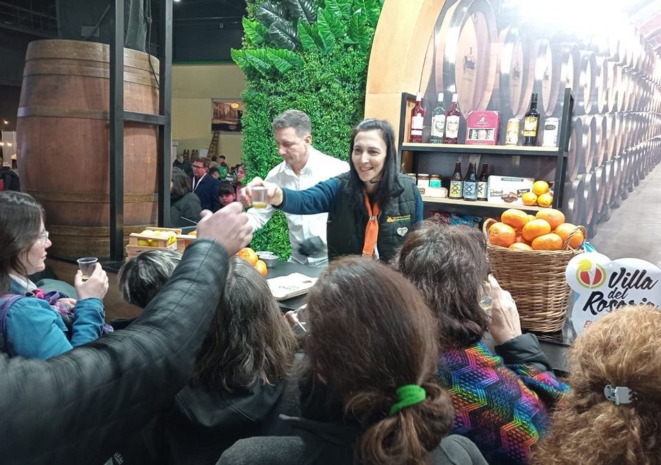 Villa del Rosario promocionó la Fiesta Provincial de las Mandarinas y sus atractivos turísticos en Buenos Aires