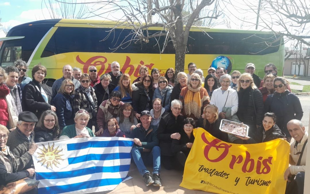 Turistas uruguayos visitaron Villa del Rosario