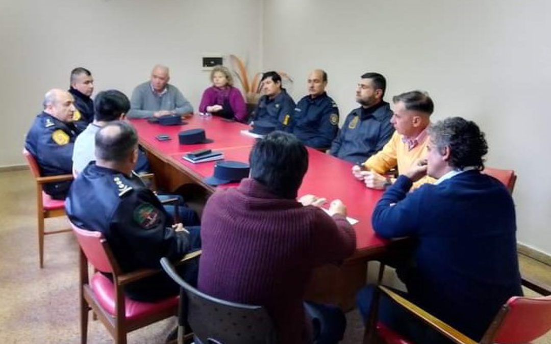 Tras el reclamo de Bravo, Roncaglia mandó a la cúpula de la policía para reforzar la seguridad en Federación