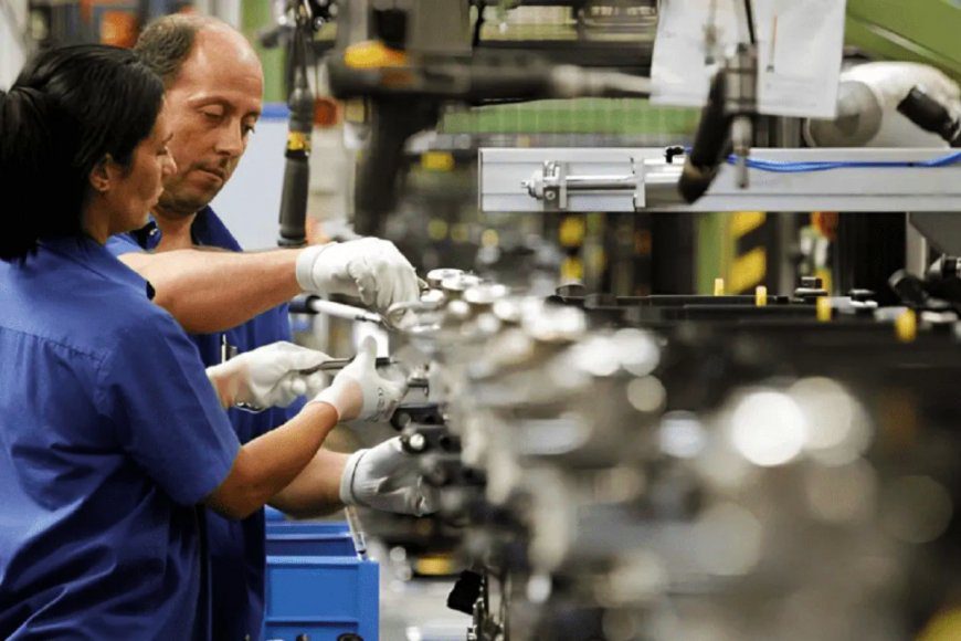 La industria cayó 21,1% en junio y la construcción 35,2%