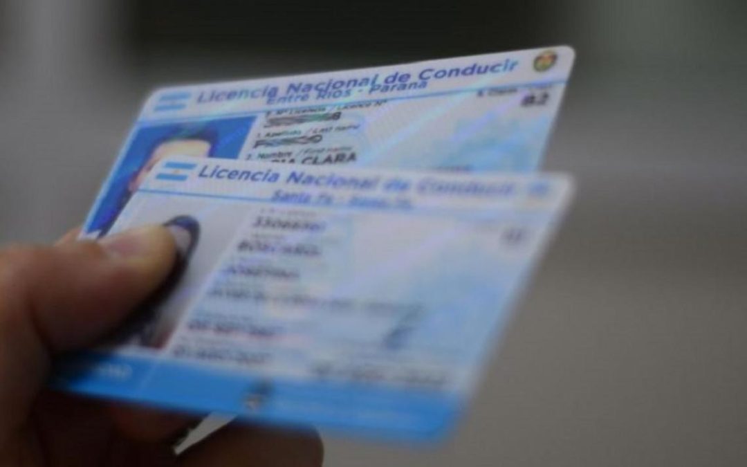 Modifican requisitos para obtener y renovar licencias de conducir de clase profesional