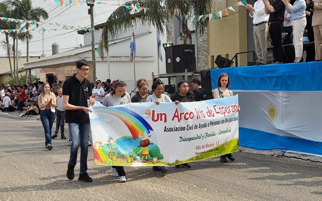 Con un desfile cívico, Villa del Rosario celebró el 141° aniversario de su fundación