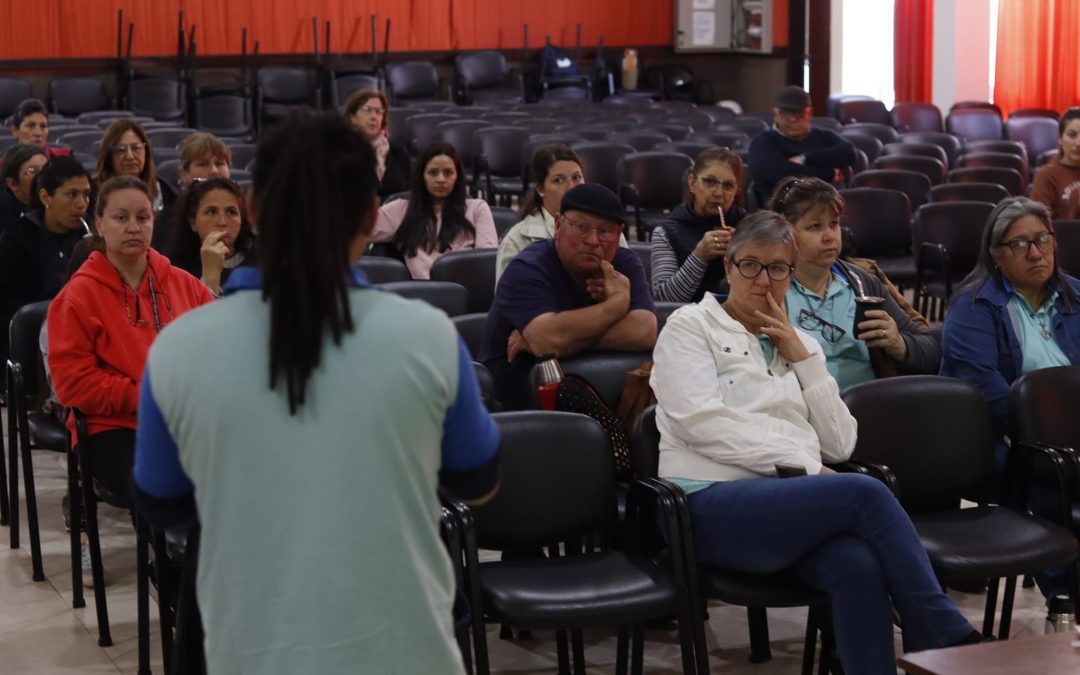 Se realizó una charla sobre primeros auxilios y curaciones en Villa del Rosario