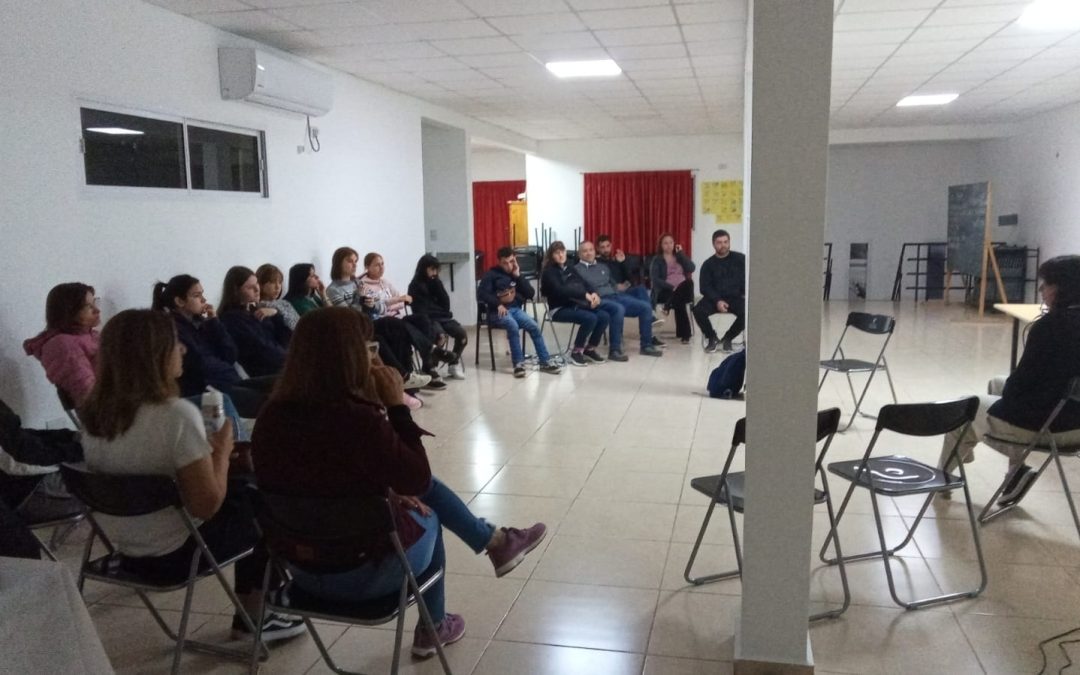 Se realizó en Villa del Rosario una charla sobre prevención del suicidio