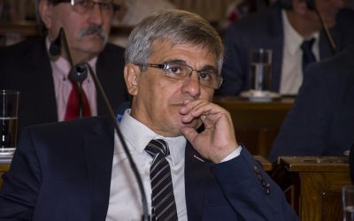 Dal Molín a la defensiva: Fiel a su estilo, el senador habló de un supuesto proyecto de Busti de 1997 y desvió el debate sobre la reforma previsional que impulsa su gobierno