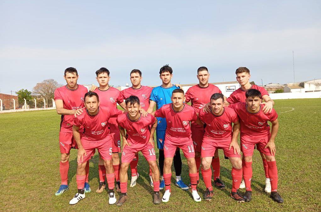 Santa Ana se quedó con el Clásico del Lago y frenó la seguidilla de triunfos de Independiente
