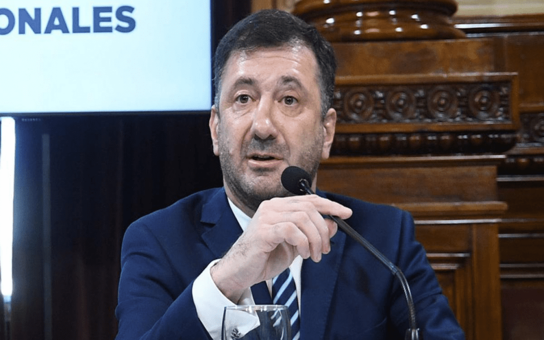 Kueider conformó un nuevo bloque y será aliado de la Libertad Avanza en el Senado