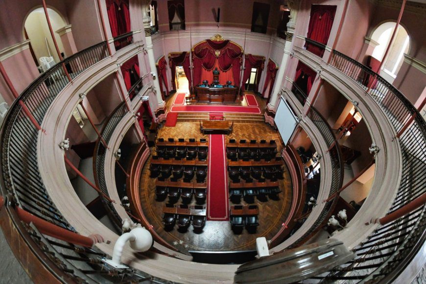 La Justicia entrerriana confirmó la sentencia que obliga a diputados y senadores a publicar listas de contratos, empleados y subsidios