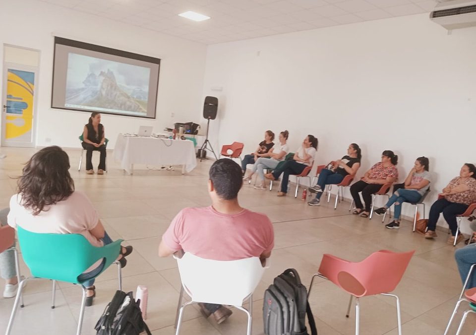 Se realizó en Santa Ana una capacitación sobre etapas vitales de desarrollo en las infancias