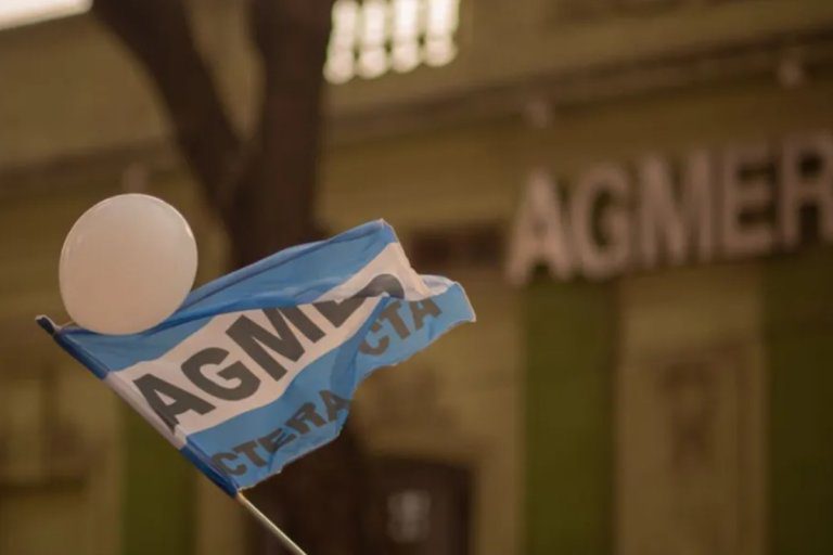 AGMER Federación denunció descuentos injustificados y exige respuesta inmediata: «El gobierno que nos quiere pobres y sometidos»