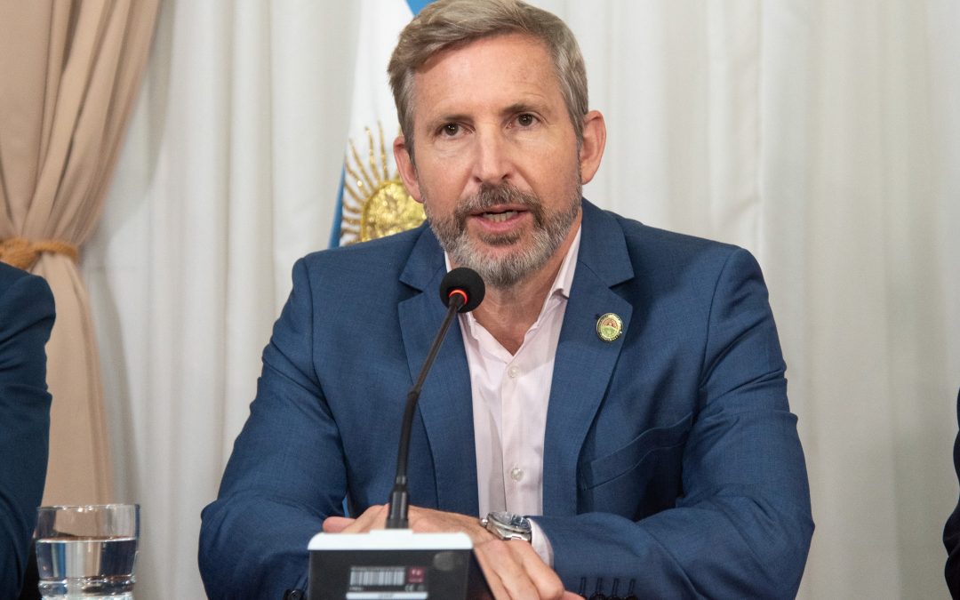 Frigerio anunció que el ingreso al Estado provincial será sólo por concurso y que se terminan los «contratos basura»