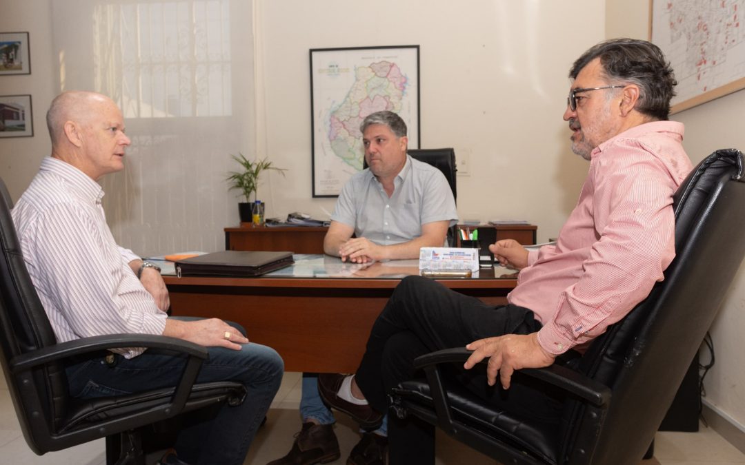 Ante la baja de viviendas nacionales, Zanandrea gestiona en el IAPV la restitución de 18 lotes donados por el Municipio de Santa Ana