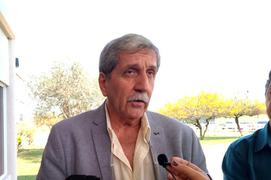 Denuncian “ingreso masivo” de suplentes en Salud: Serían allegados de Grieve
