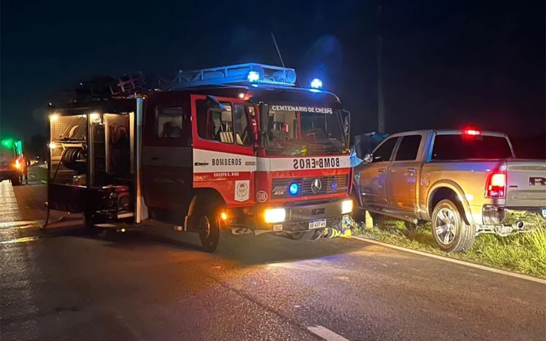 Trágico siniestro vial: Murió un motociclista y otro resultó herido tras choque en Ruta 12