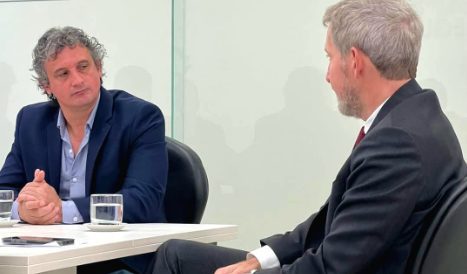 Frente a la inacción de los legisladores del departamento, el intendente de Federación pide que la provincia intervenga para solicitar la iluminación para su acceso