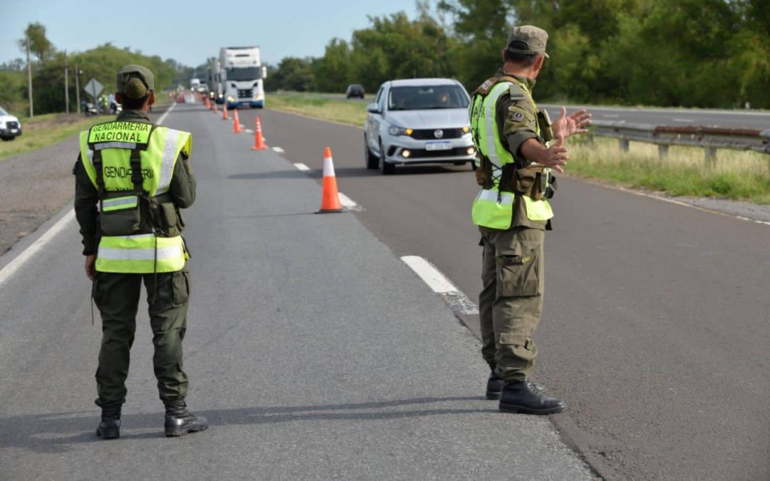La Justicia rechazó devolver 46.000 dólares que llevaban «para comprar un terreno»: Los secuestró Gendarmería