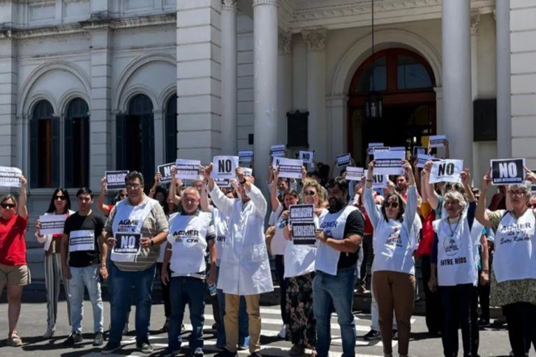 Provincia convocó a Agmer y aseguró que en la brevedad se devolverán los descuentos