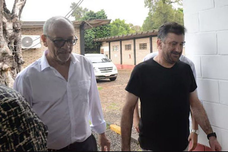 La Justicia paraguaya finalmente imputó al senador Kueider y a su «secretaria»