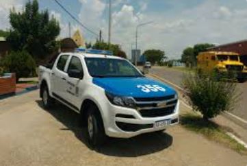 Violento asalto en La Criolla: dos sujetos torturaron a un vecino y robaron su auto