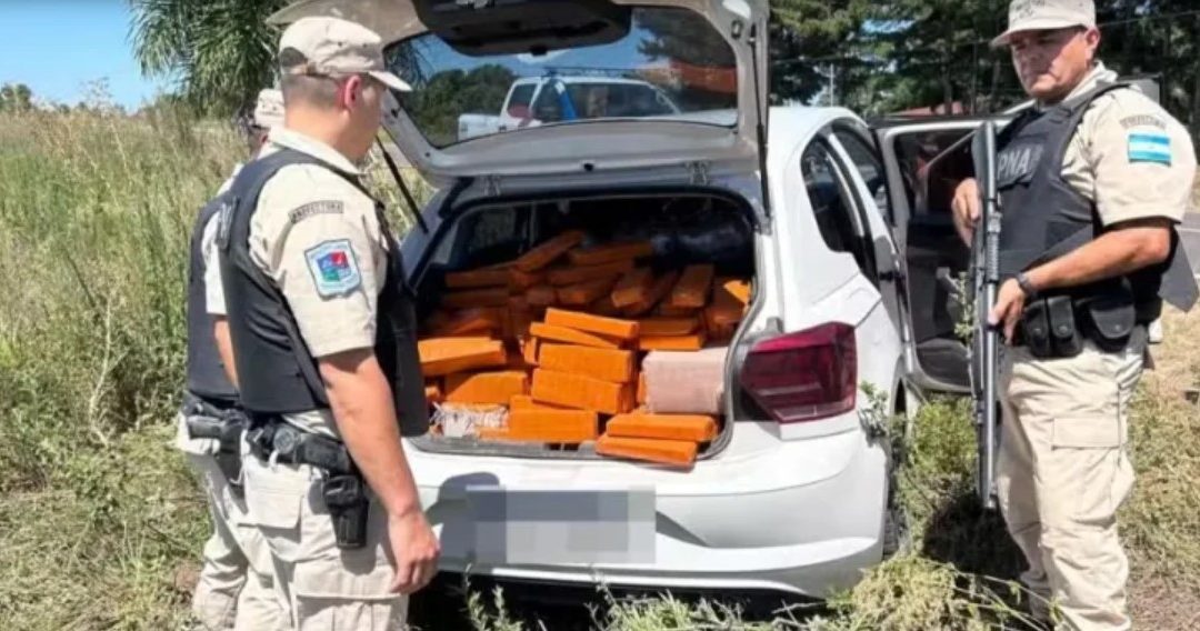 En Corrientes detuvieron de un disparo a proveedor de «Los Monos» con 600 kilos de cocaína