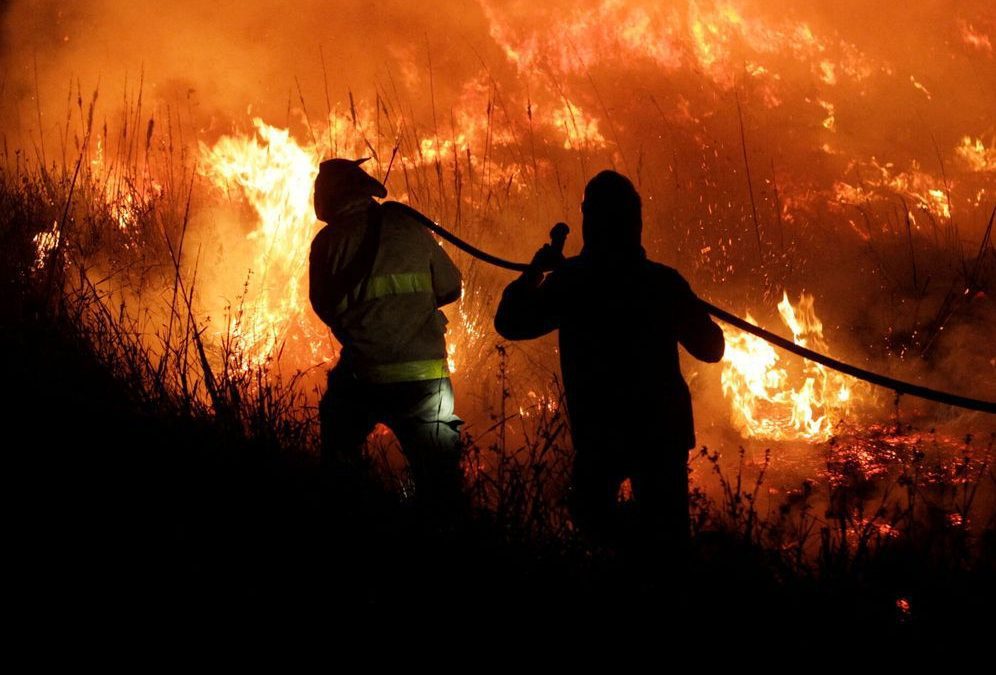 Ante riesgos de incendios, el Gobierno de Villa del Rosario pide colaboración a productores que cuenten con pulverizadoras para cooperar con los bomberos