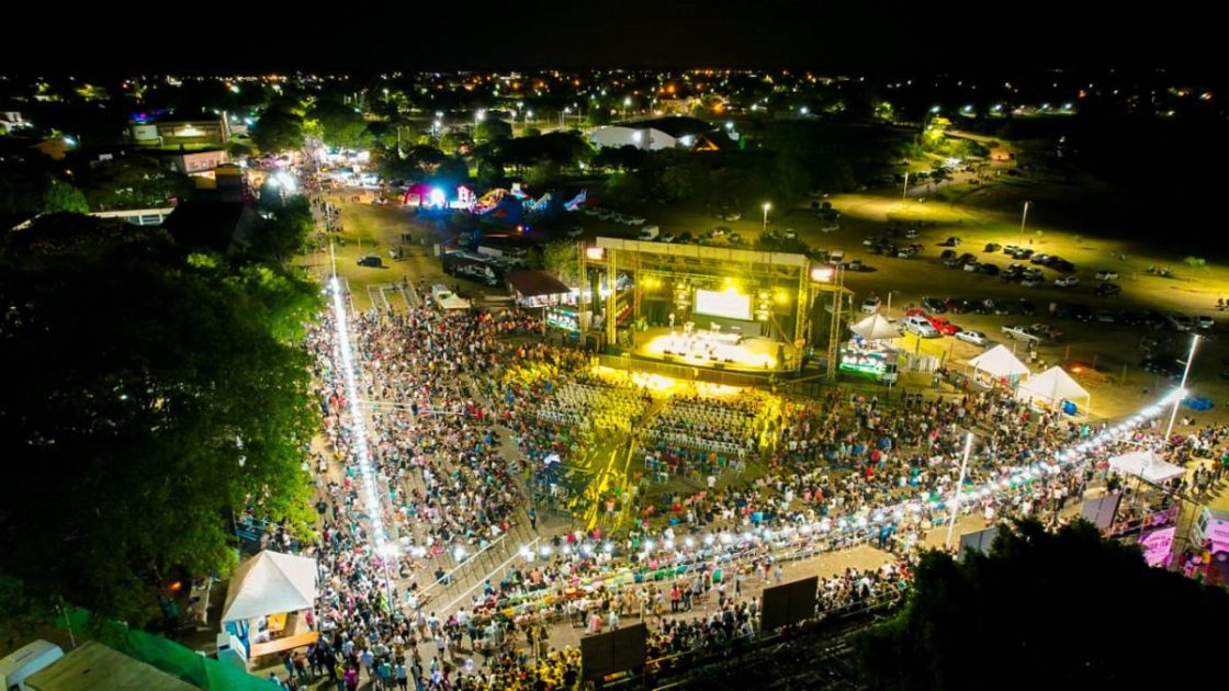 Este jueves comienza la Fiesta Nacional del Lago en Federación: grilla completa de artistas - VDRnet