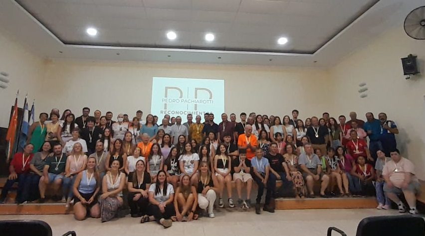 Villa del Rosario: Entregaron los reconocimientos «Pedro Pachiarotti» a personas que participaron de diversas actividades