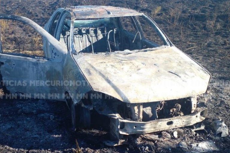 Un auto se incendió cuando circulaba por la ruta 18