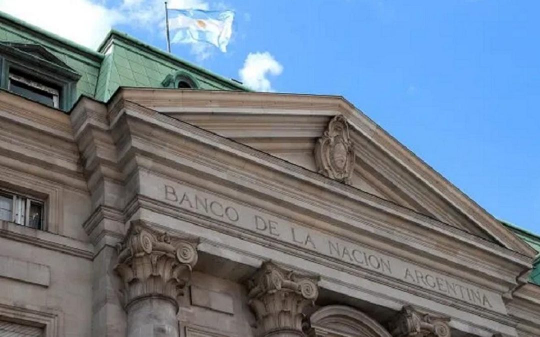 Un juez suspendió la transformación del Banco Nación en sociedad anónima