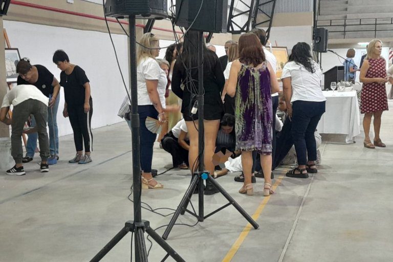 Una alumna se descompensó cuando se lanzaba el ciclo lectivo y debió ser internada